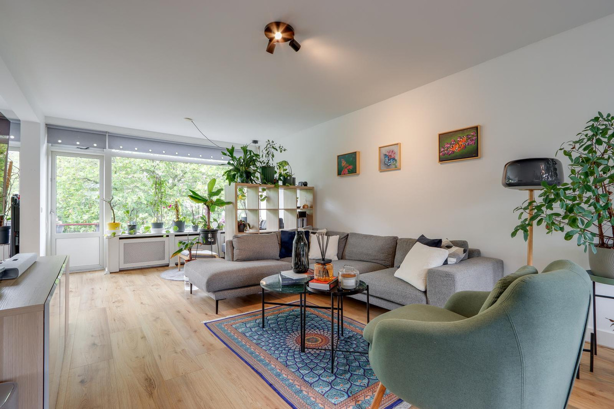 Appartement te koop: Labouchèrelaan 42, Rijswijk