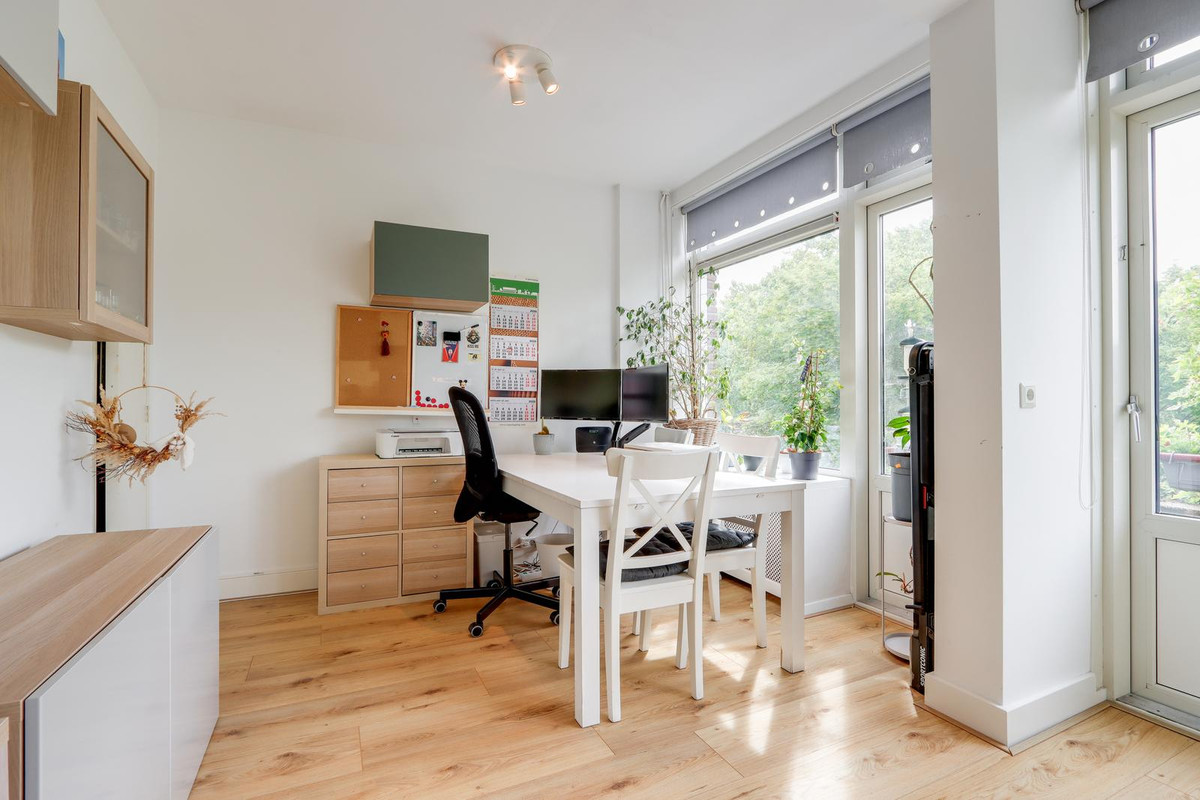 Appartement te koop: Labouchèrelaan 42, Rijswijk