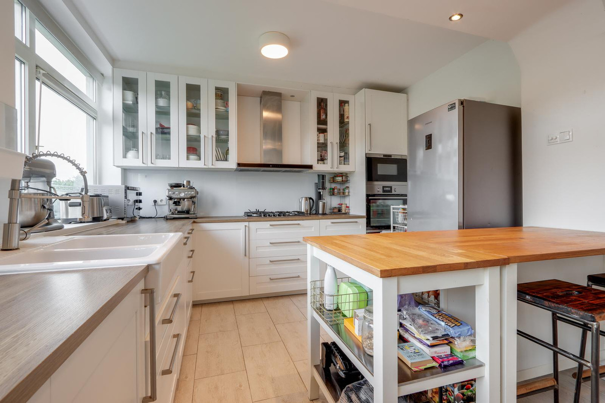 Appartement te koop: Labouchèrelaan 42, Rijswijk