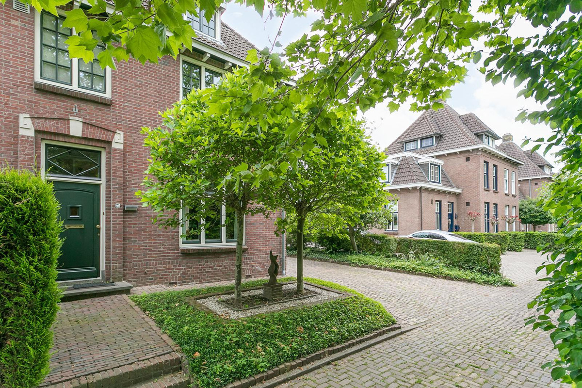 Twee-onder-één-kap te koop: Treebeekstraat 24, Brunssum