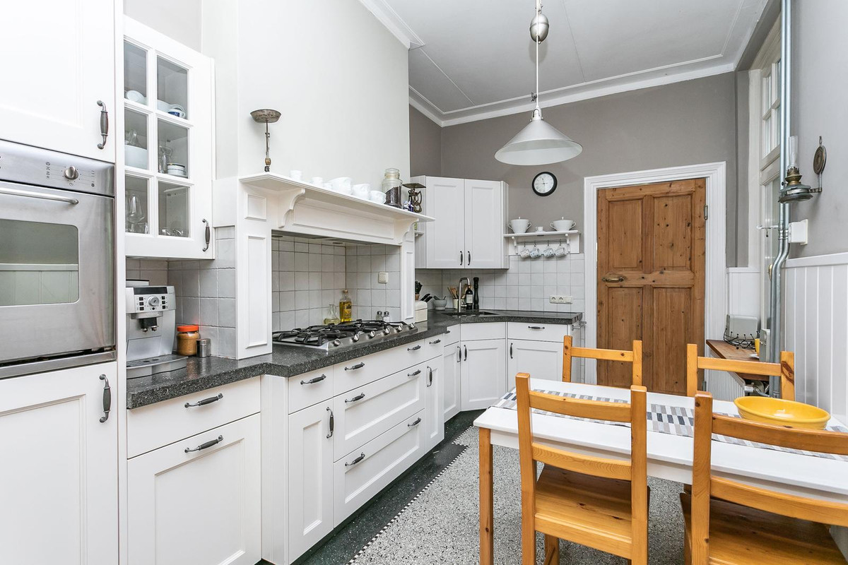 Twee-onder-één-kap te koop: Treebeekstraat 24, Brunssum