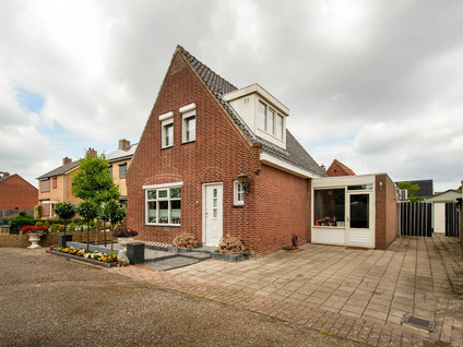 Pr Bernhardstraat 45