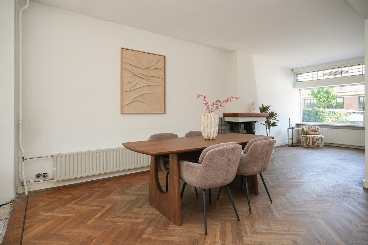 Tussenwoning te koop: Verlengde Hoogravenseweg 137, Utrecht
