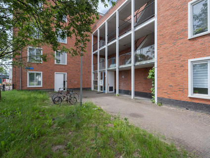 Hongarijehof 50