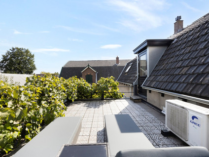 Dorpsstraat 38