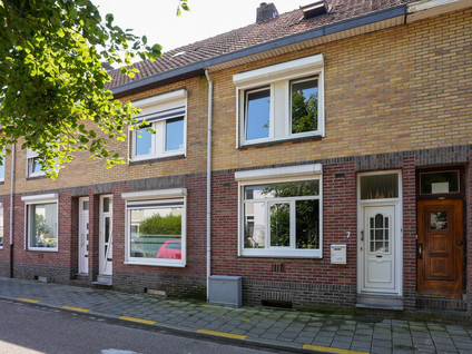 Sint Lambertusstraat 7