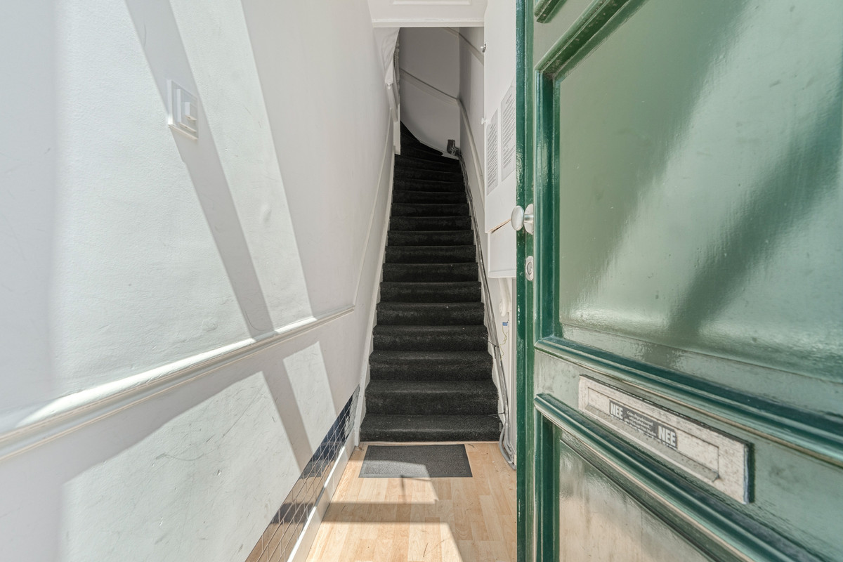 Studio te koop: Beeklaan 179, 'S-Gravenhage