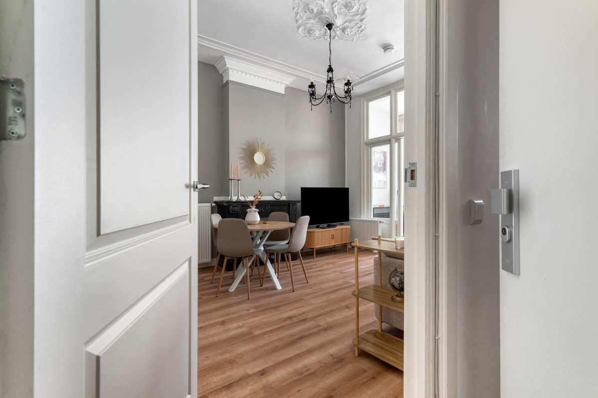 Studio te koop: Beeklaan 179, 'S-Gravenhage