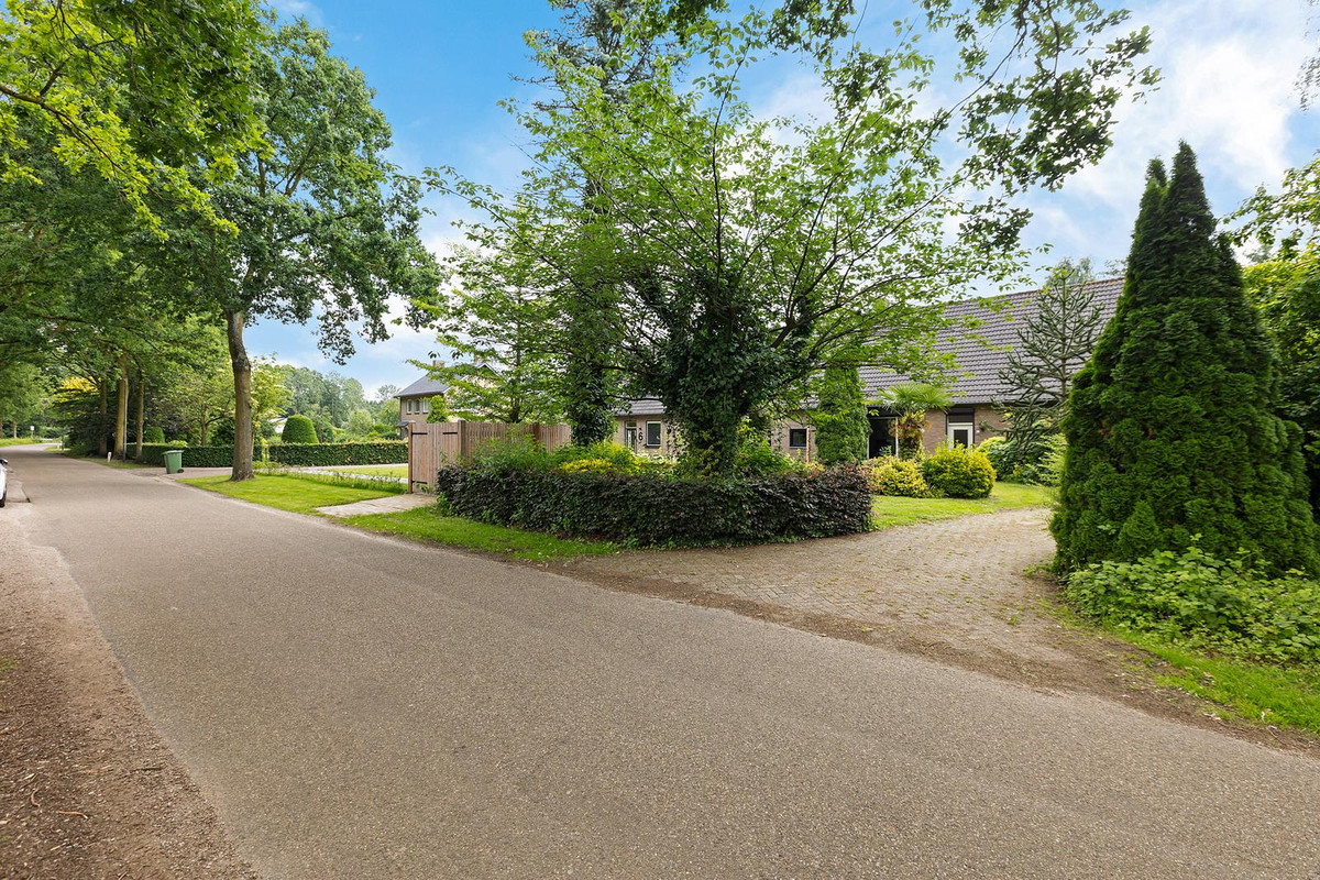 Twee-onder-één-kap te koop: Beukelaarstraat 5A, Veghel
