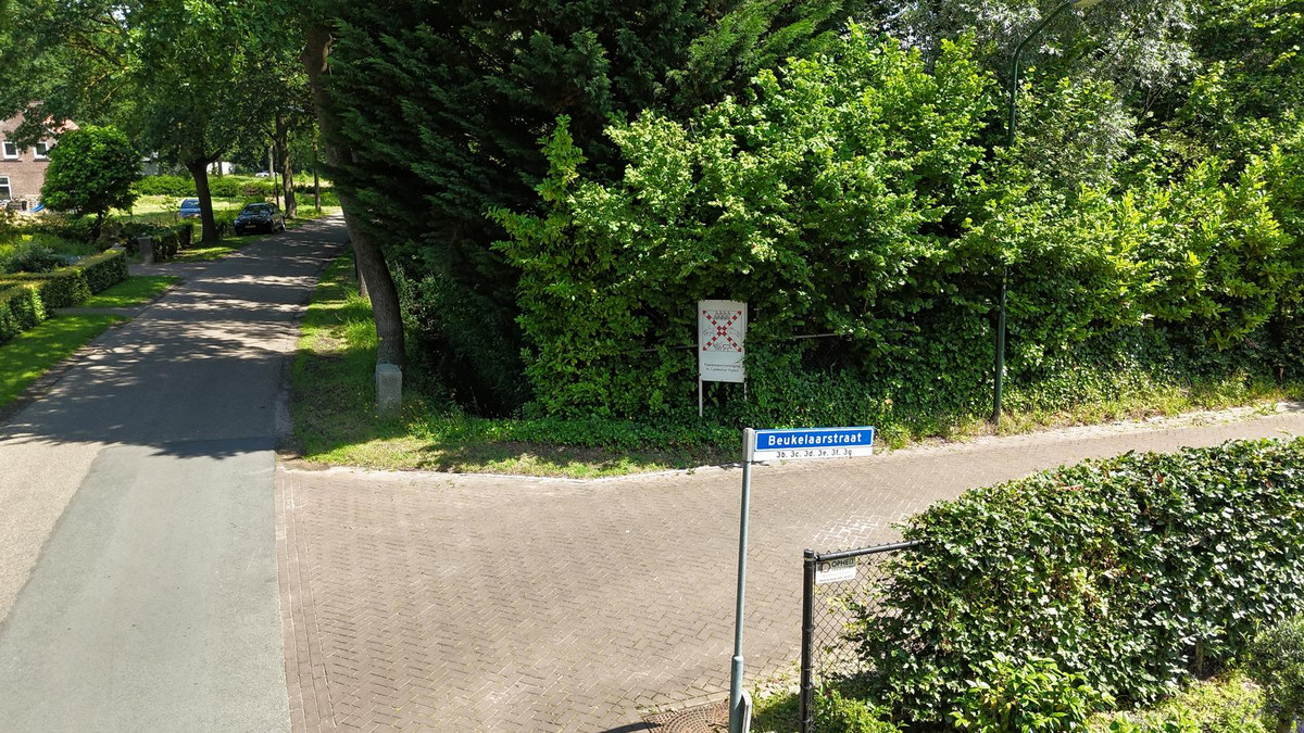 Twee-onder-één-kap te koop: Beukelaarstraat 5A, Veghel