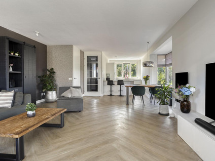 Rhenoystraat 2