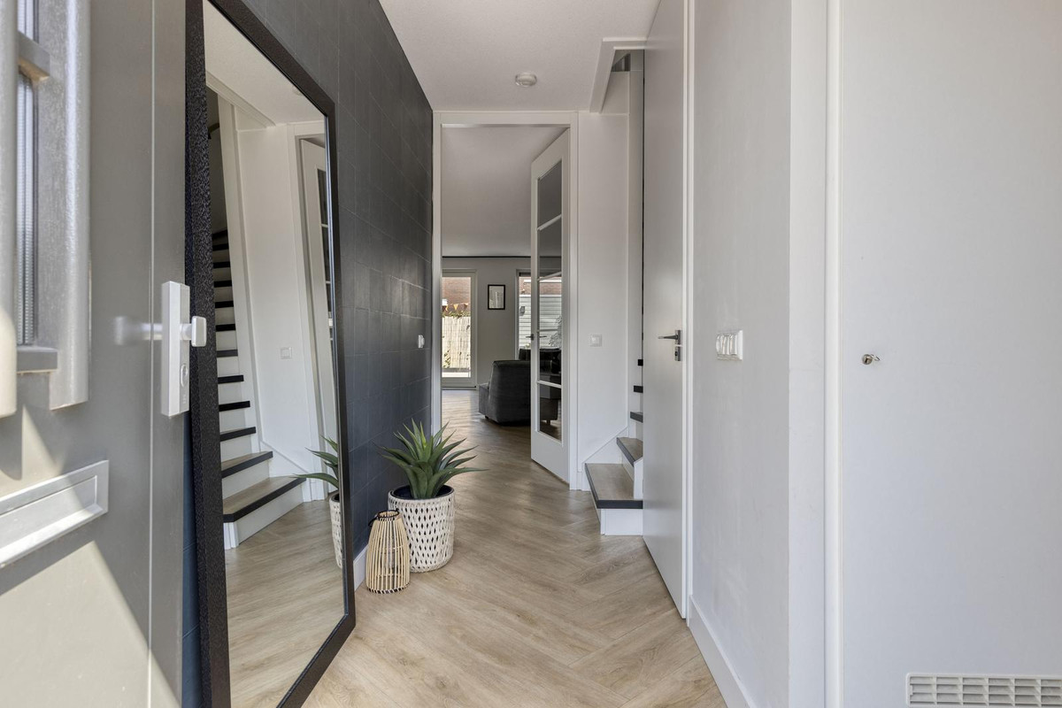 Hoekwoning te koop: Rhenoystraat 2, Tilburg