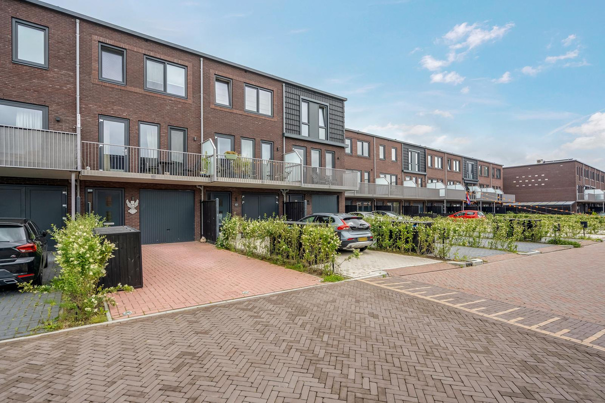 Tussenwoning te koop: Graaf Edzardstraat 61, Appingedam