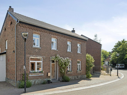 Dorpsstraat 31