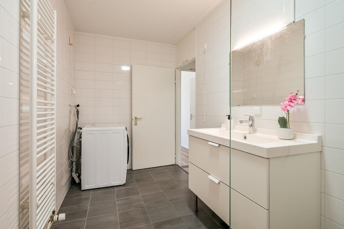 Appartement te koop: Harderwijkoever 6, Almere