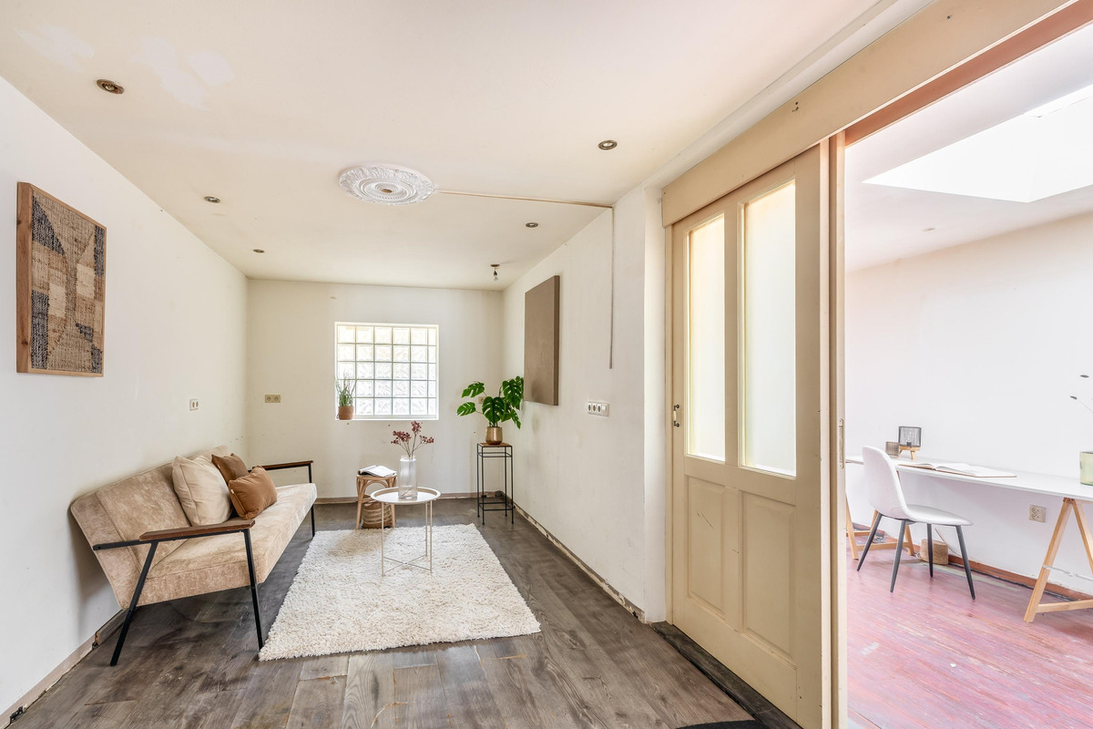 Tussenwoning te koop: Schaesbergerweg 172, Heerlen