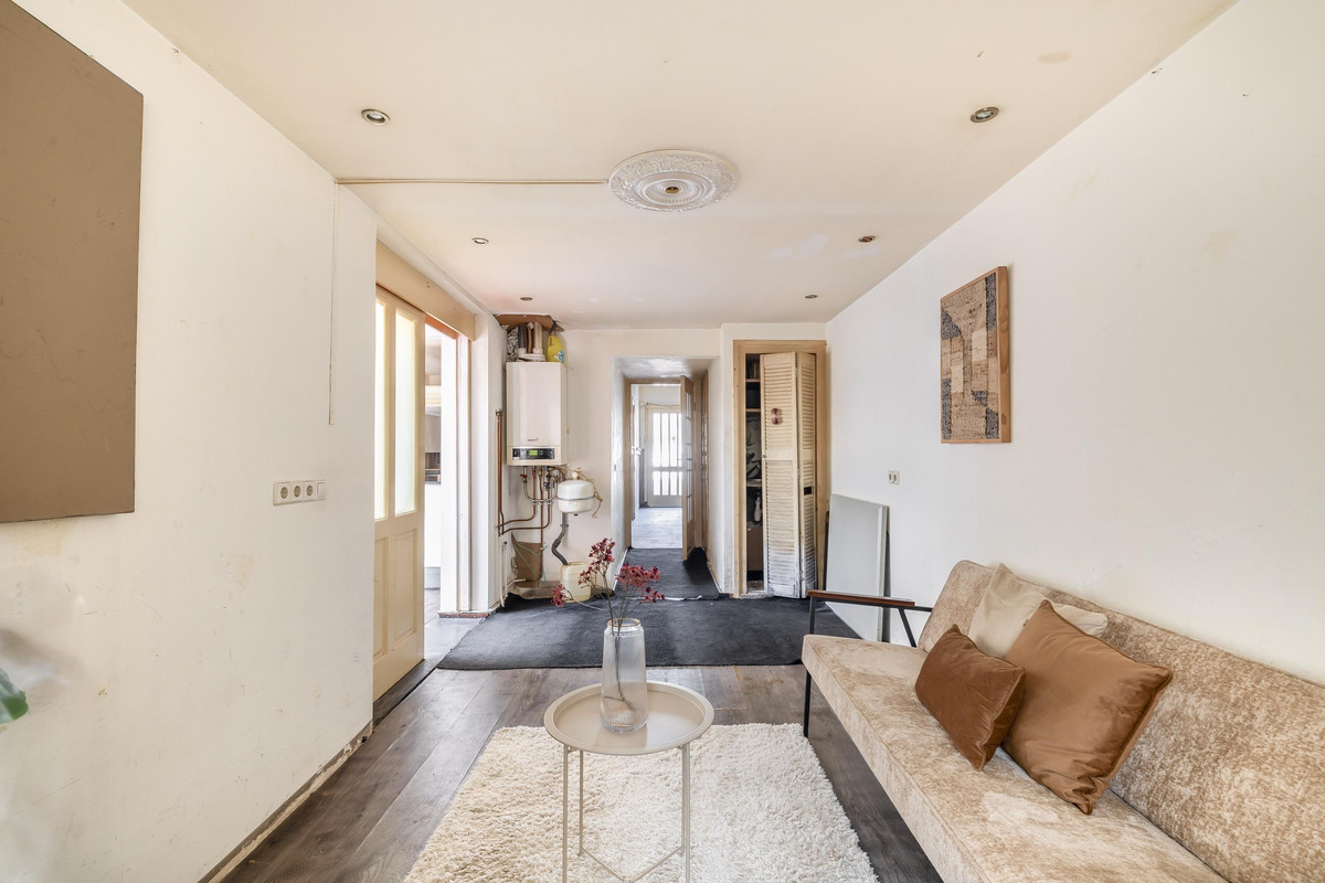 Tussenwoning te koop: Schaesbergerweg 172, Heerlen