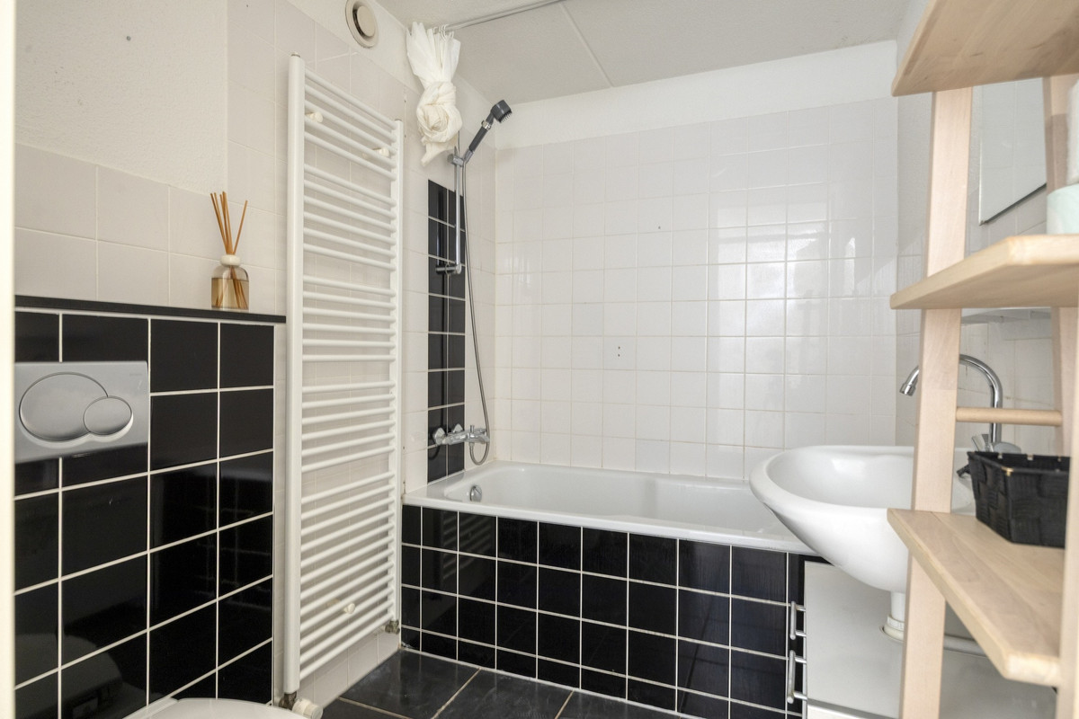 Tussenwoning te koop: Metslawierstraat 12, Tilburg