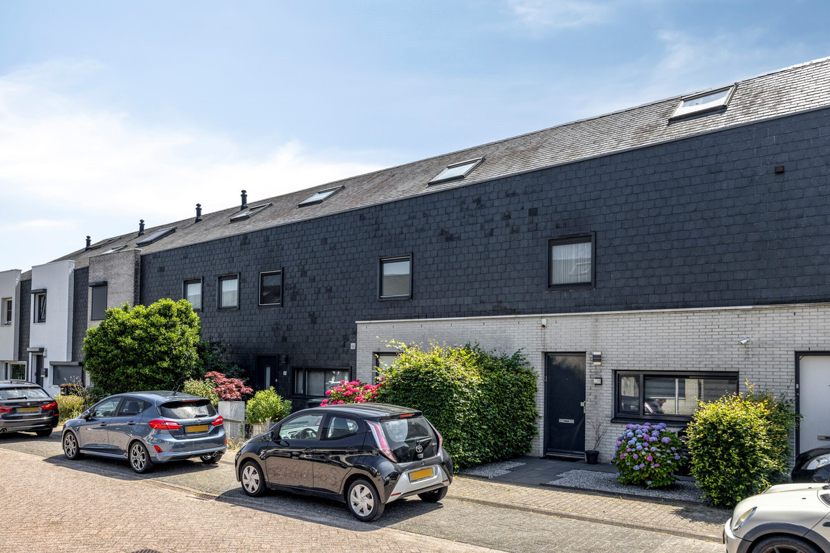 Tussenwoning te koop: Metslawierstraat 12, Tilburg