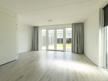 Elizabeth Anscombestraat 23