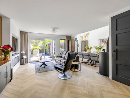 Moerbeistraat 25