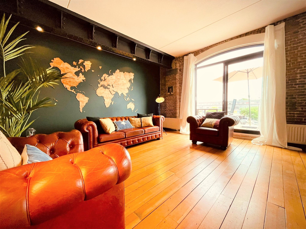 Appartement te huur: Handelsplein 23, Rotterdam