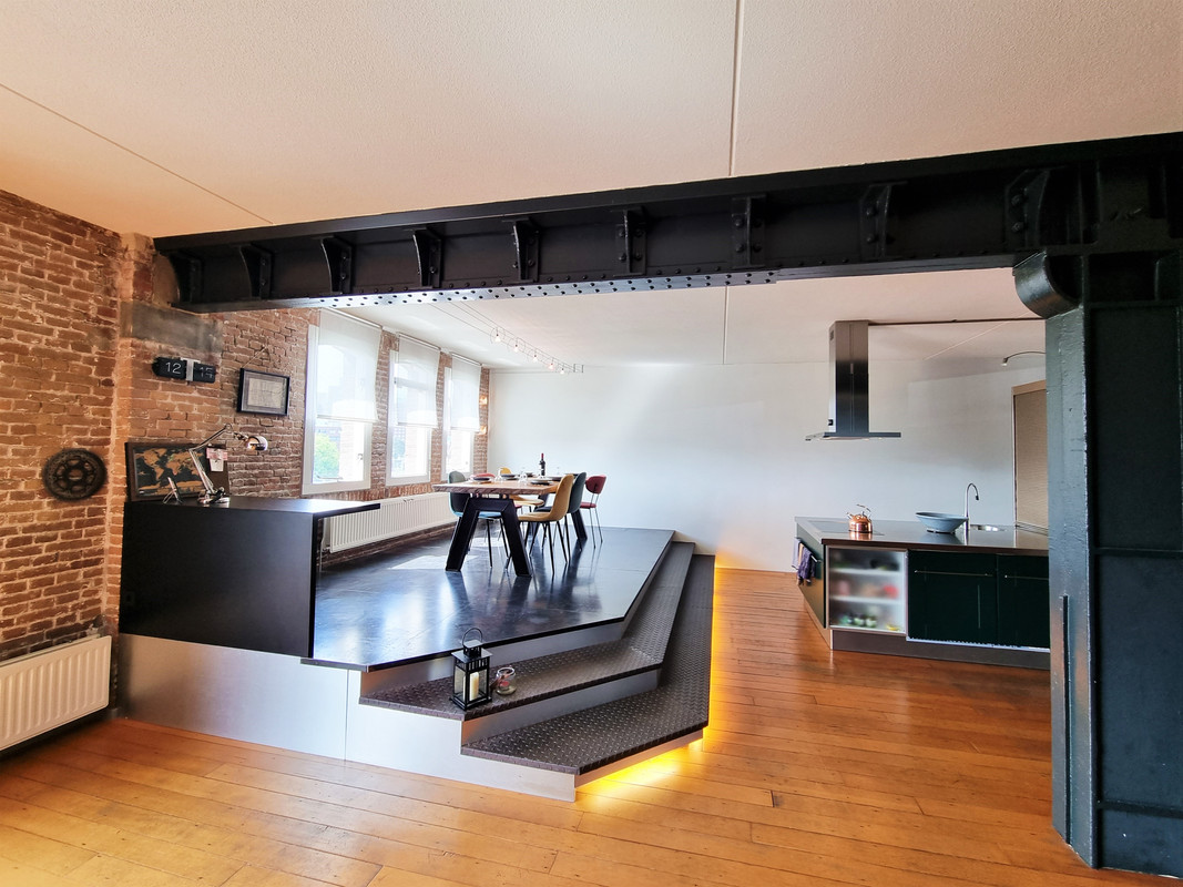 Appartement te huur: Handelsplein 23, Rotterdam