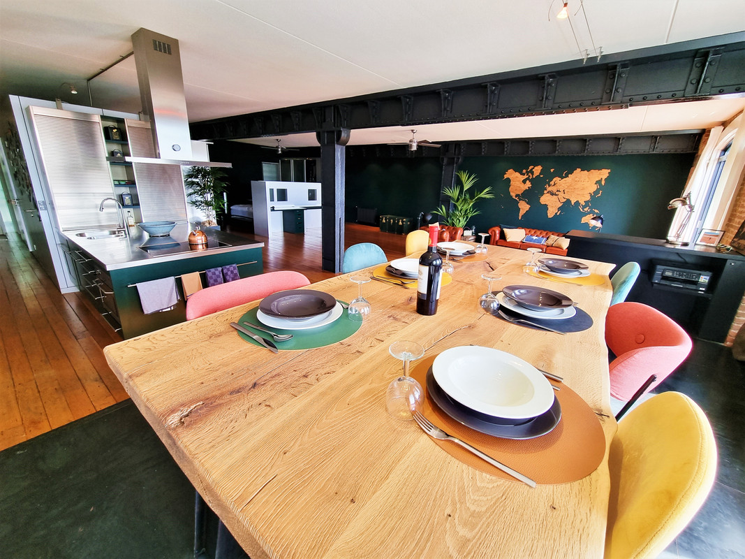 Appartement te huur: Handelsplein 23, Rotterdam
