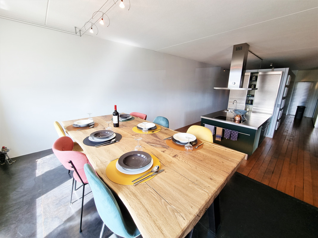 Appartement te huur: Handelsplein 23, Rotterdam