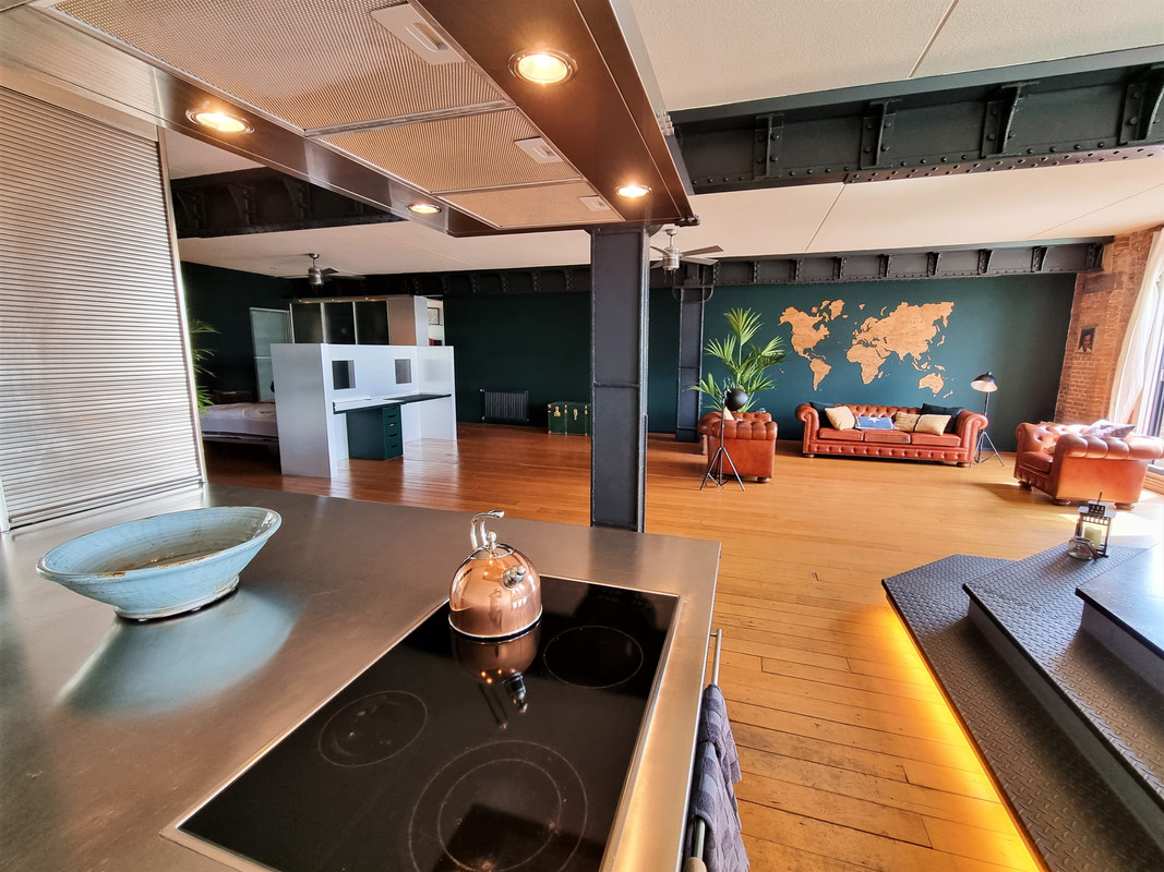 Appartement te huur: Handelsplein 23, Rotterdam