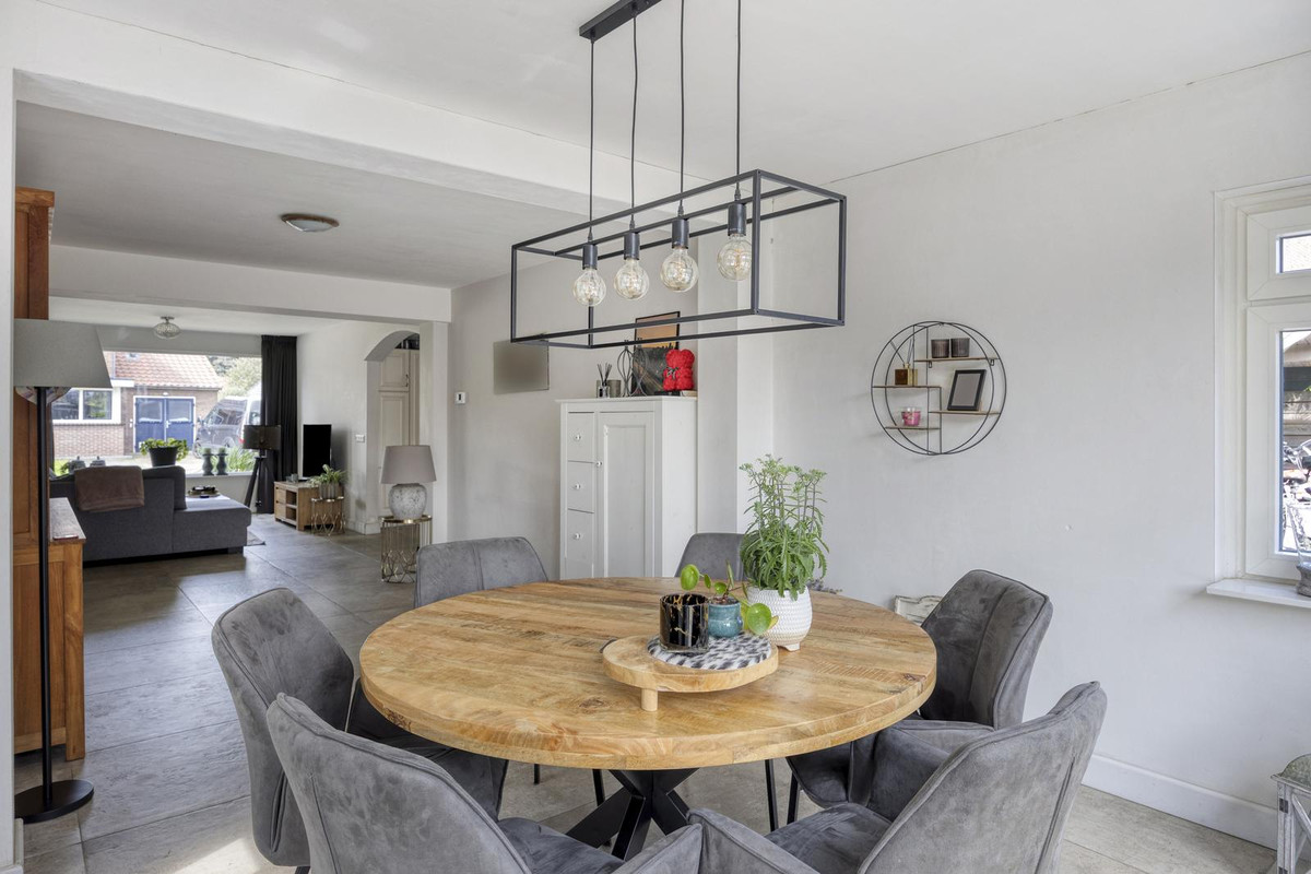 Vrijstaande woning te koop: Troelstrastraat 1, Zelhem