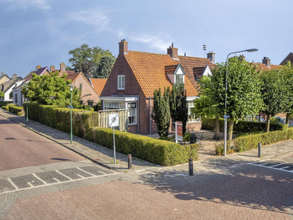 Nieuwelaan 22