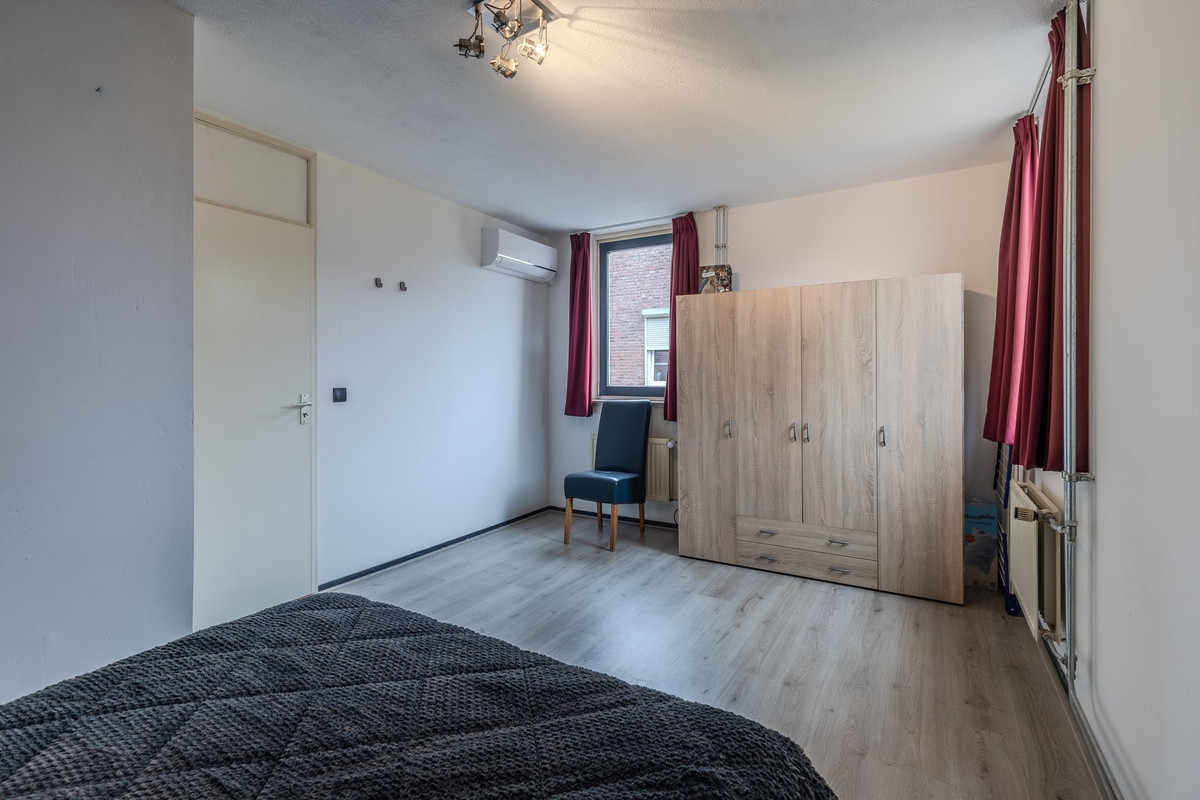 Tussenwoning te koop: Geentstraat 17, Born
