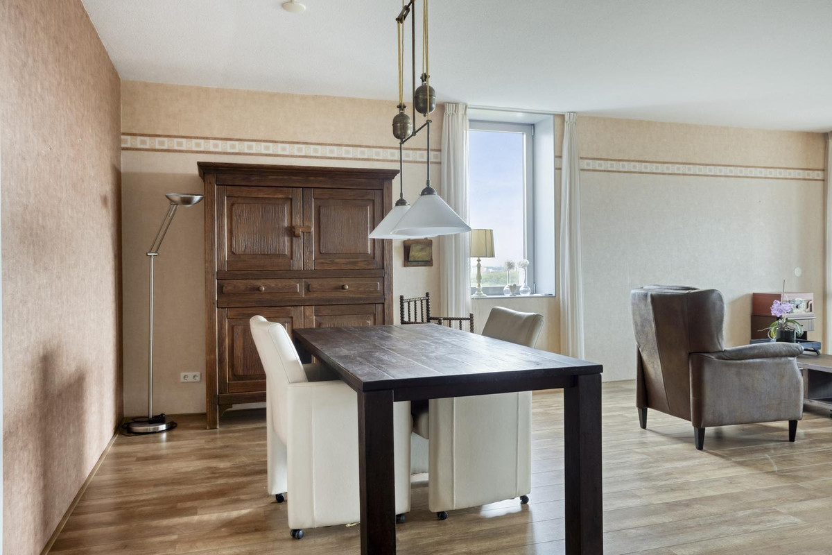 Appartement te koop: Ringbaan-Zuid 300, Tilburg