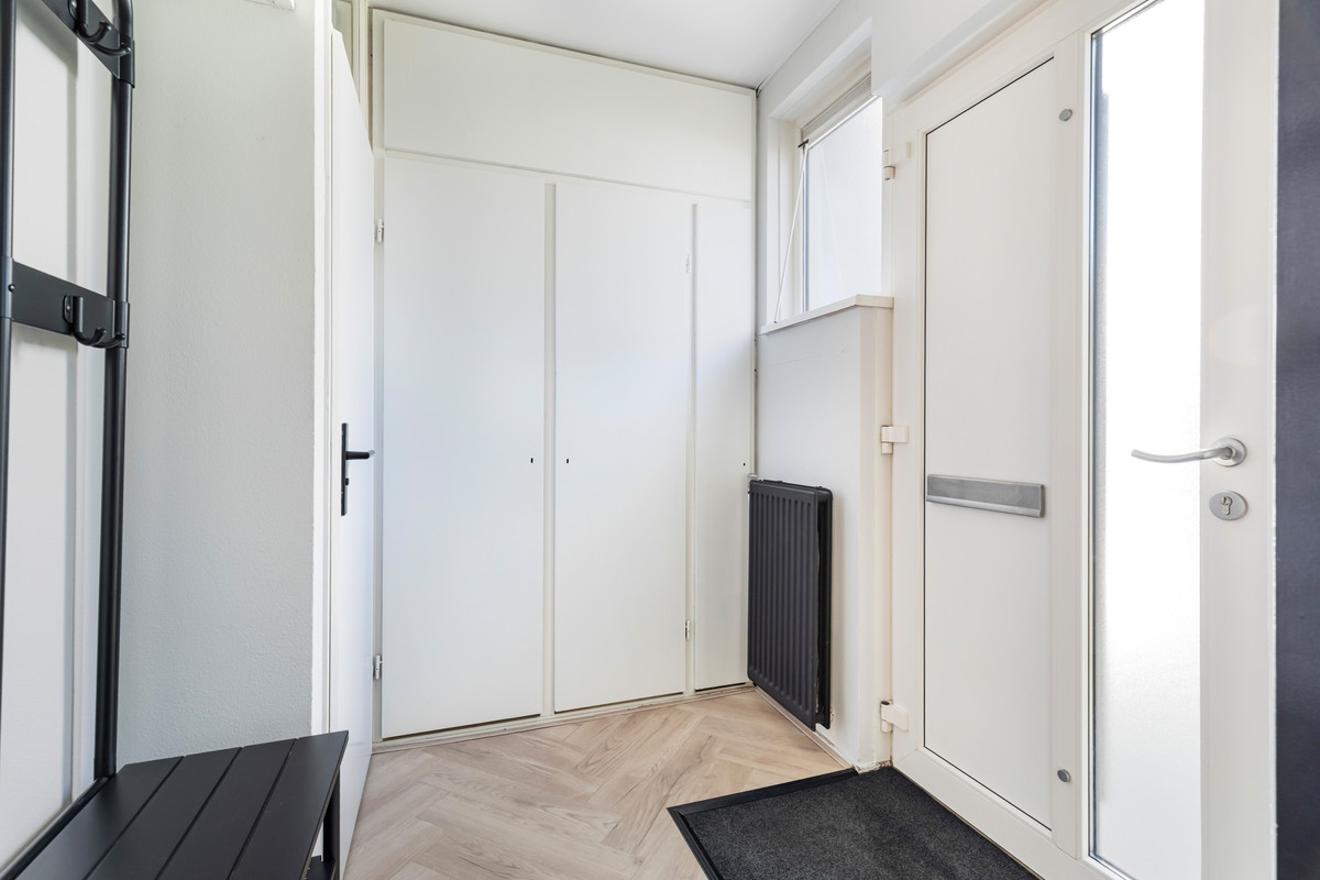Tussenwoning te koop: Mildenburg 40, Dordrecht