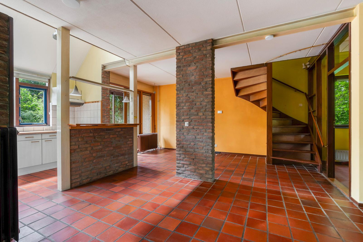 Hoekwoning te koop: Weidezoom 14, Moordrecht