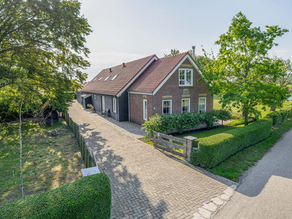 Dwarsdijk 1