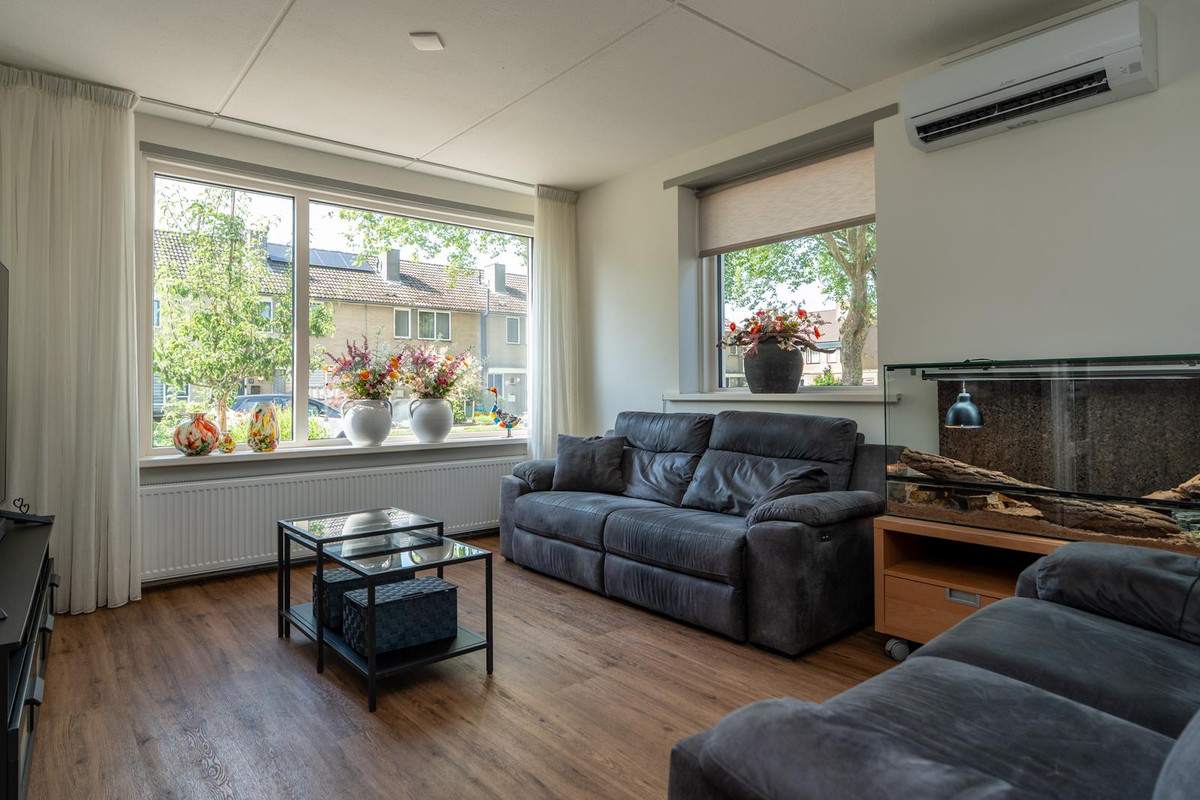 Hoekwoning te koop: Provincienlaan 37, Veendam