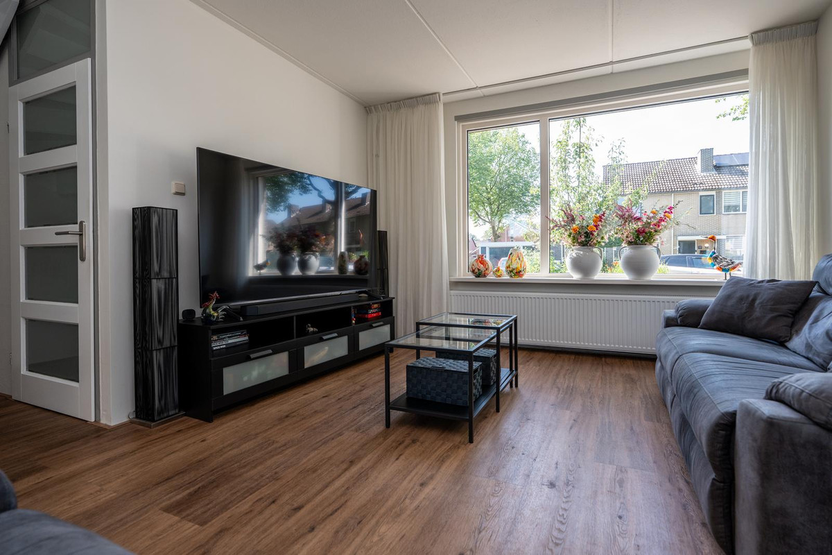 Hoekwoning te koop: Provincienlaan 37, Veendam