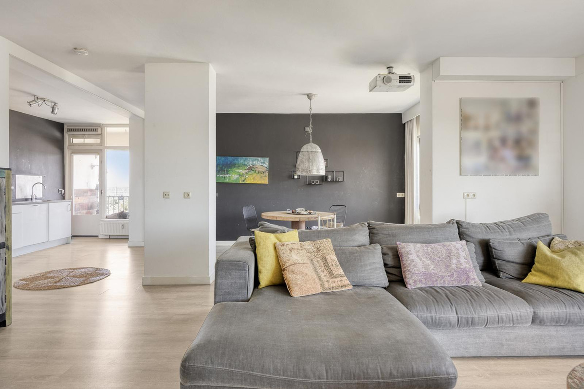Appartement te koop: Oranjeplein 264, Maastricht