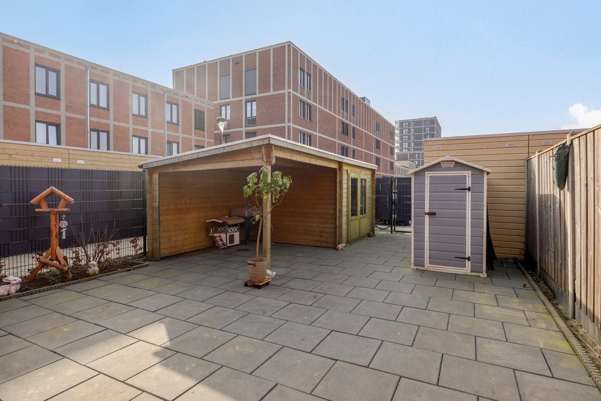 Twee-onder-één-kap te koop: Stalhof 7, Dronten
