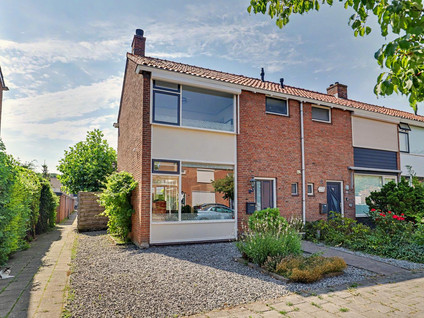 Perestraat 23