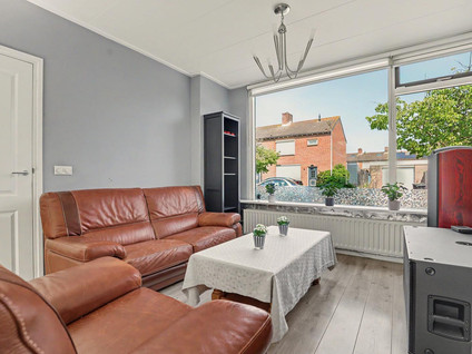 Perestraat 23