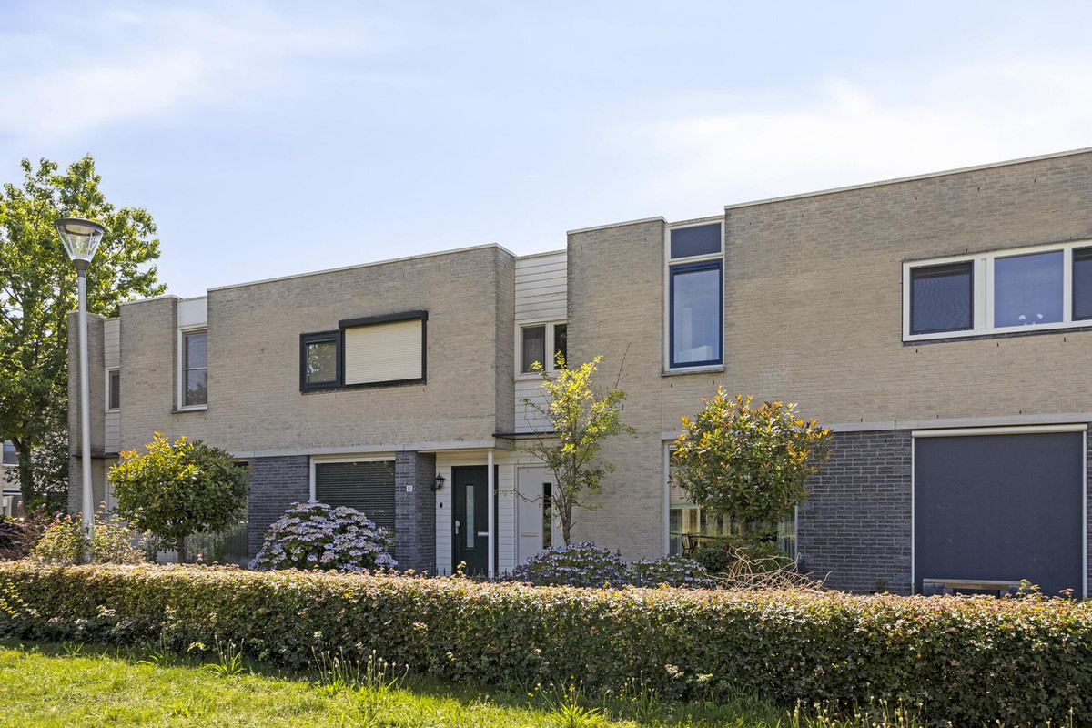 Tussenwoning te koop: Ruimelerf 53, Tilburg