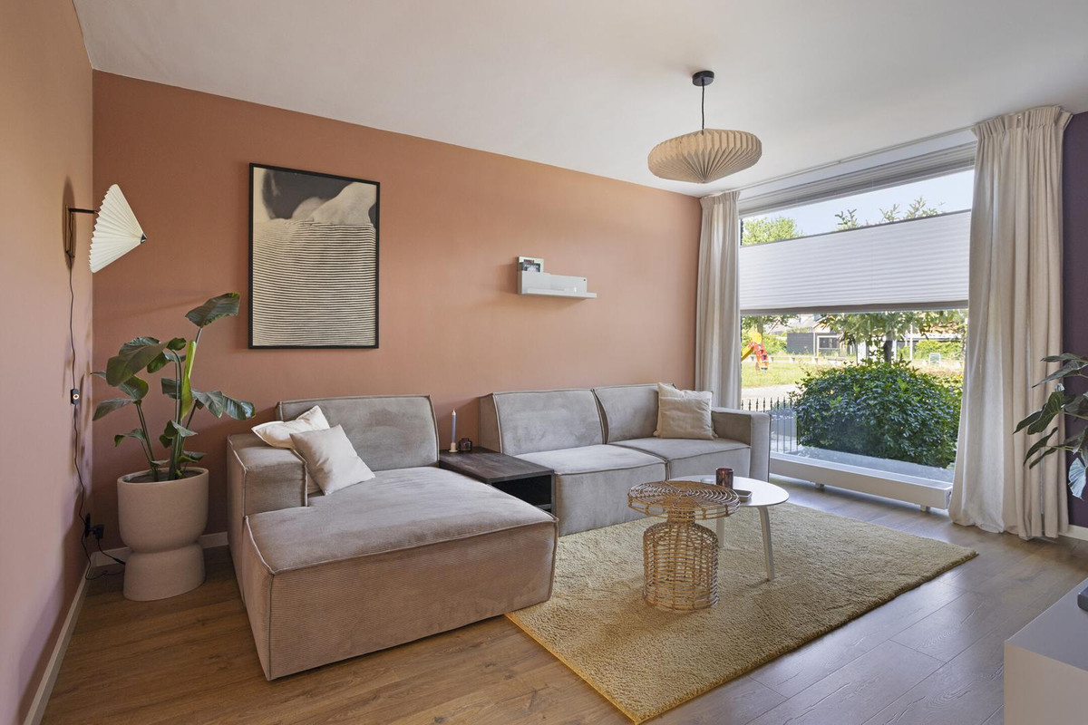 Tussenwoning te koop: Ruimelerf 53, Tilburg
