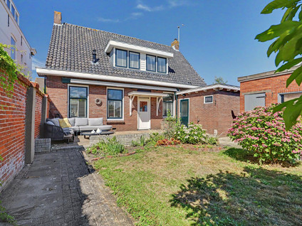 Dorpsstraat 81