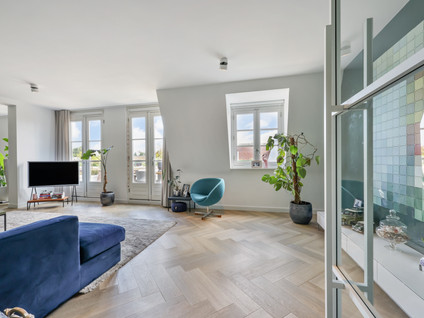 Beekstraat 16 9