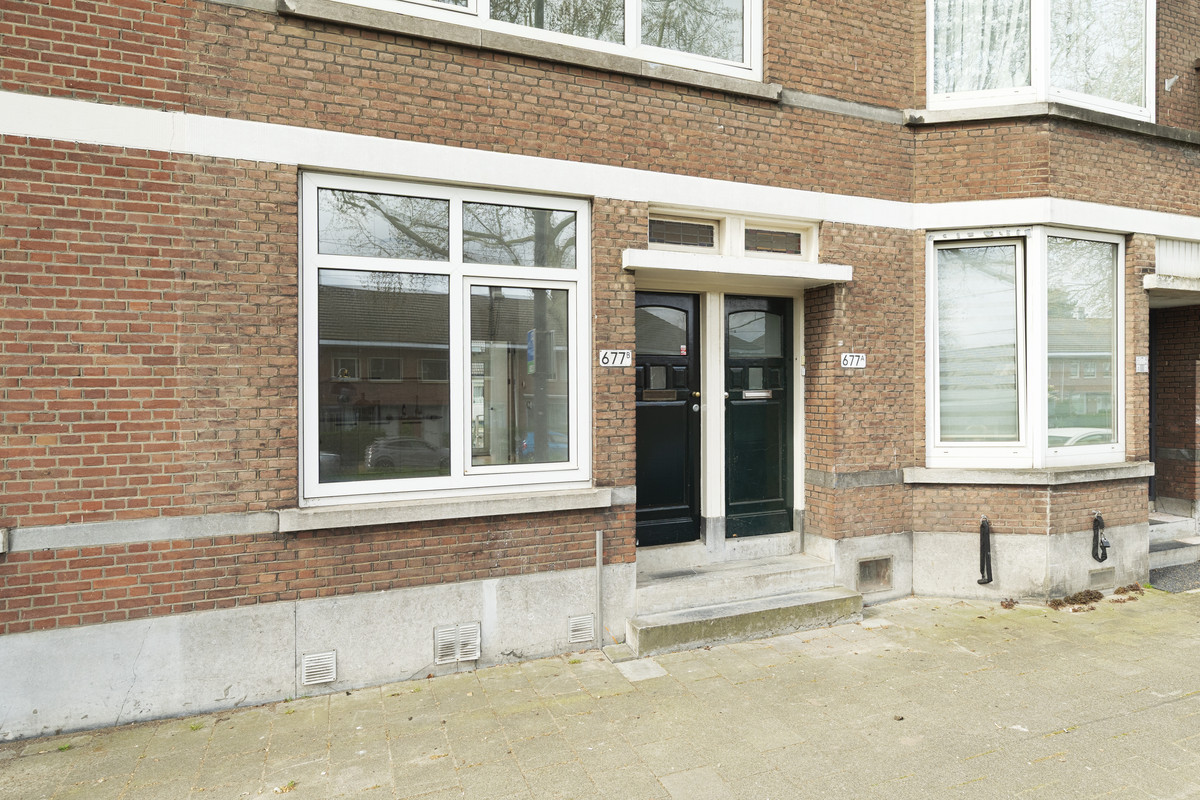 Appartement te koop: Dordtsestraatweg 677B, Rotterdam