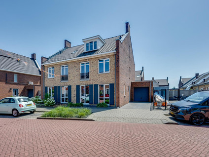 Maximastraat 15