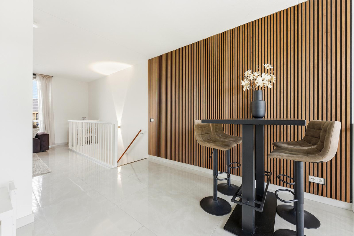 Tussenwoning te koop: Zwembaan 64, Vlaardingen